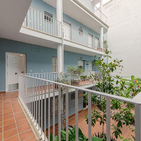 Isg Apartments Becquer Free Parking Inside The Building Sevilha Exterior foto