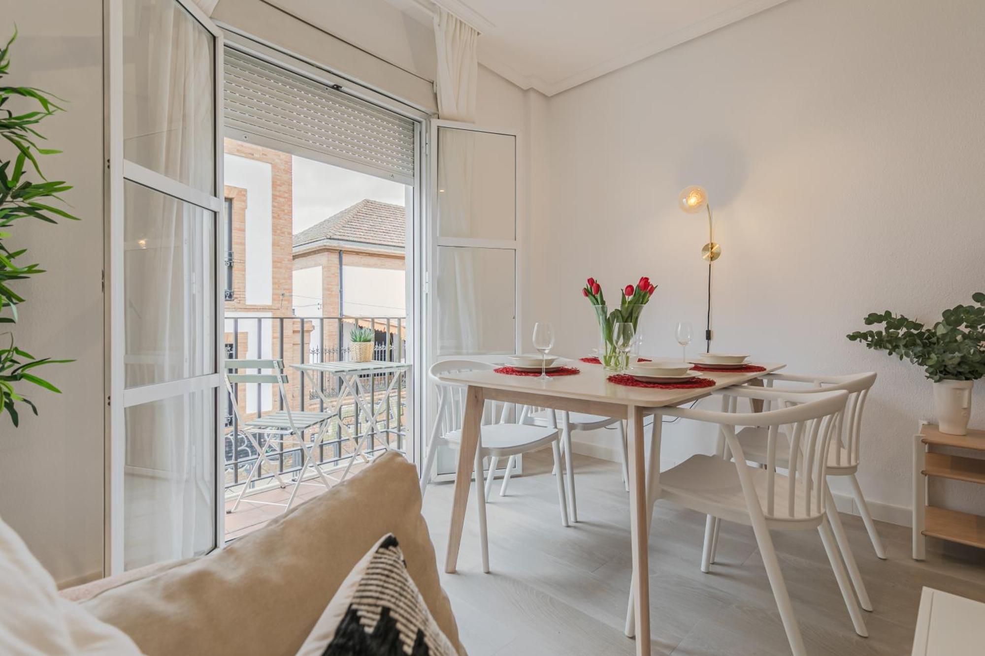 Isg Apartments Becquer Free Parking Inside The Building Sevilha Exterior foto